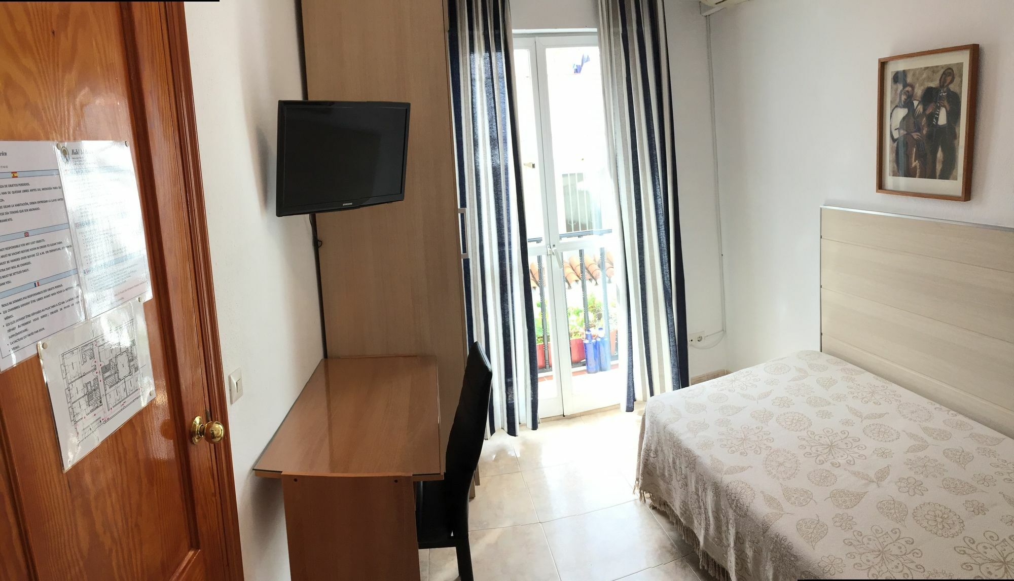 Hostal La Pilarica Marbella Dış mekan fotoğraf